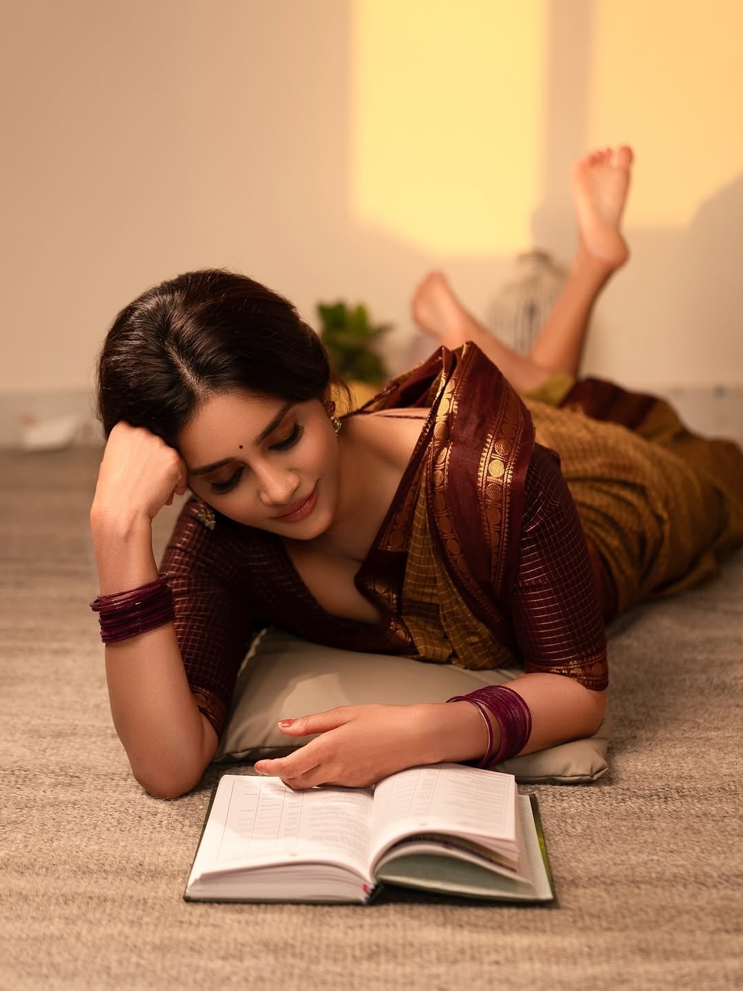 Gs-esp0akAAJ2Wp?format=jpg&name=large