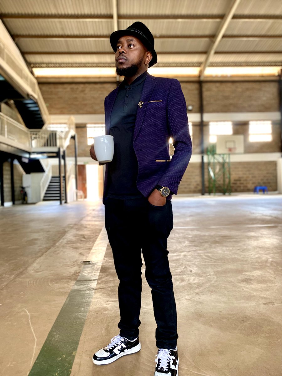 Elijah lifted up Elisha, Eli lifted Samuel, Mordecai lifted Esther. May the Lord connect Us to Our Destiny Helper's. AMEN 🙌🙏.