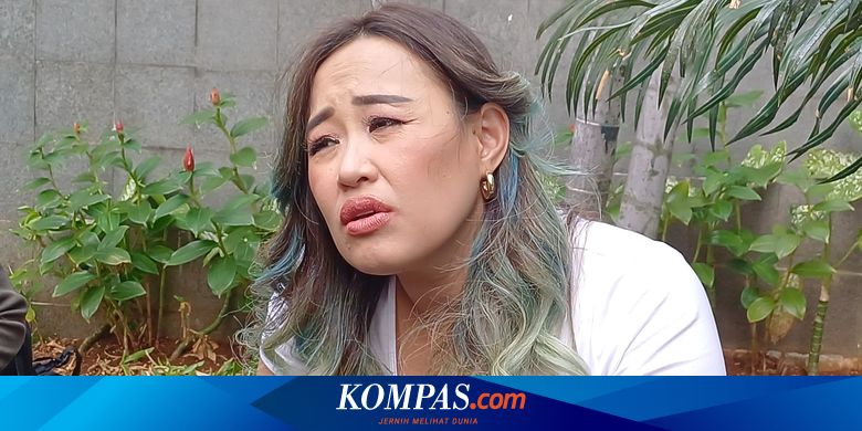Fokus Berjualan, Pinkan Mambo Akui Sakit Hati Dulu Dihina Saat Nyanyi karena Butuh Uang dlvr.it/TLFKgc
