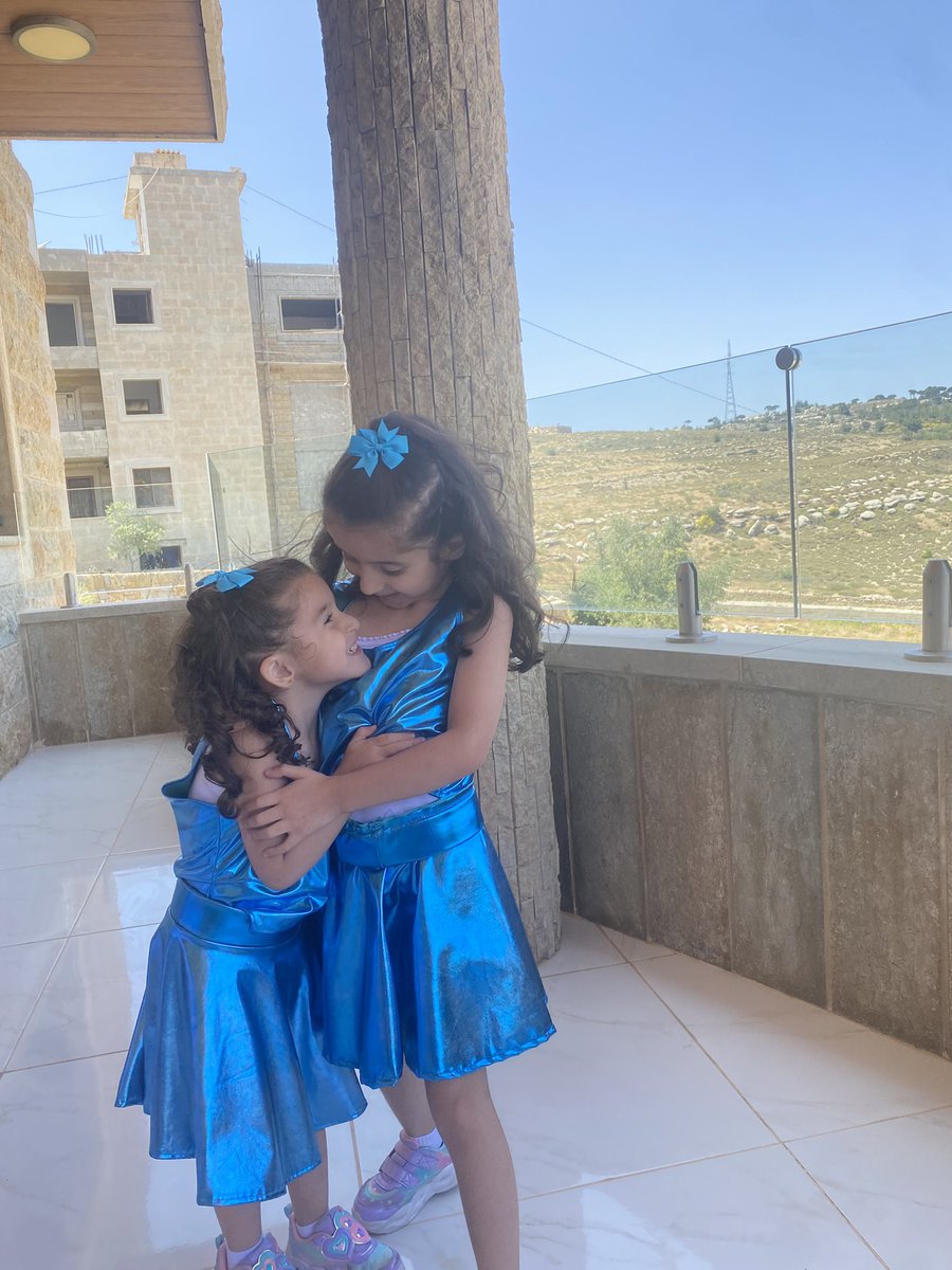 rashamasry's tweet photo. Your smile is all we need to start our day !! #matchy_in_blue https://t.co/keLLdQ526D