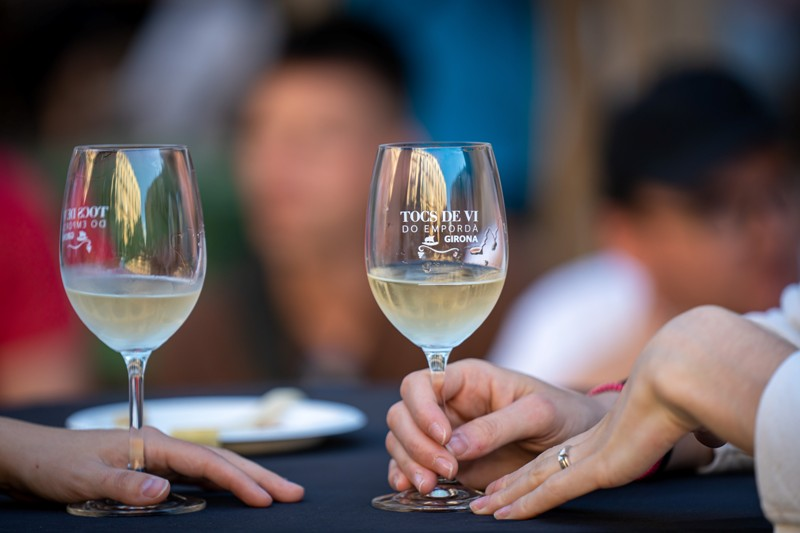 Tocs de Vi de l’Empordà a Girona se celebrarà el 13 i 14 de juny a la Devesa: revistabaixemporda.cat/tocs-de-vi-de-…