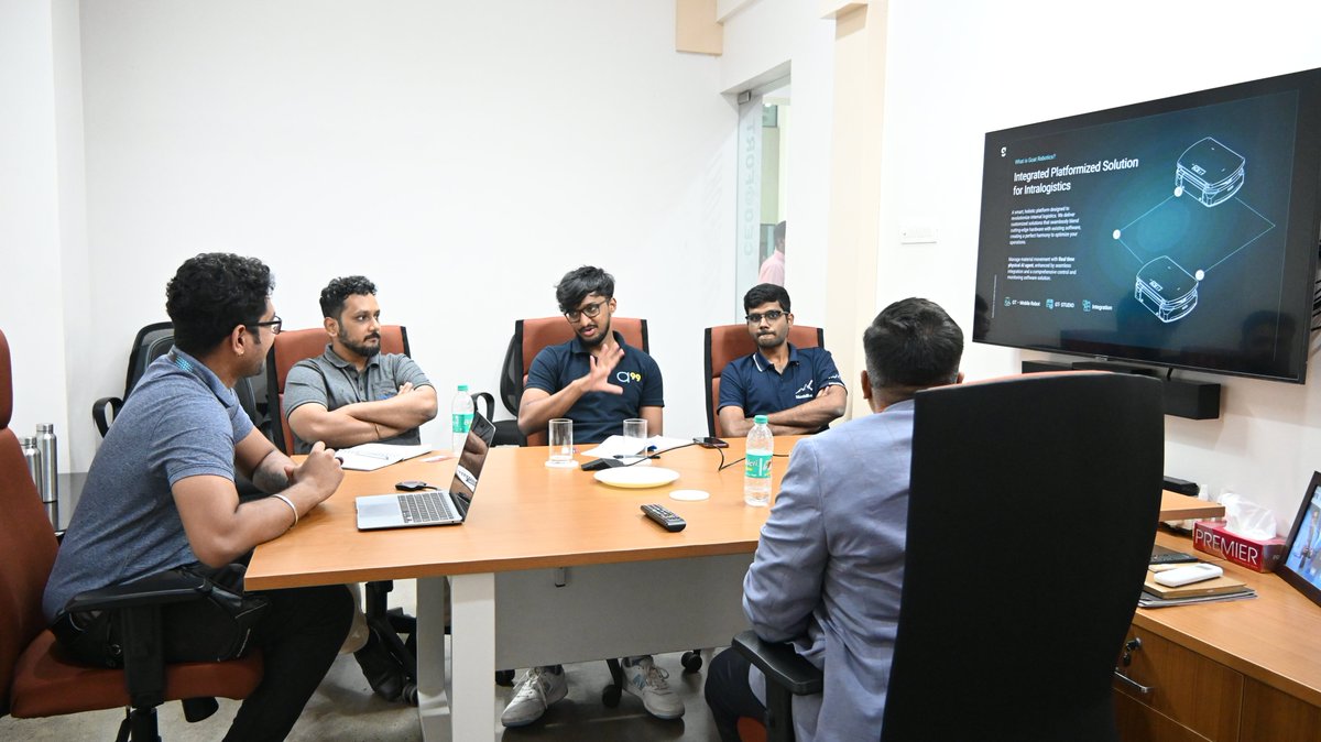 angelschennai's tweet image. Kaushik Srikanth, Manager (Partnerships), The Chennai Angels (TCA) was at FORT Day hosted at FORT.Chennai, Sriperumbudur - Organized by @FORGE_FORCE in collaboration with @TN_SIPCOT

#TheChennaiAngels #FORTDay #DeepTechStartups #IndustrialInnovation