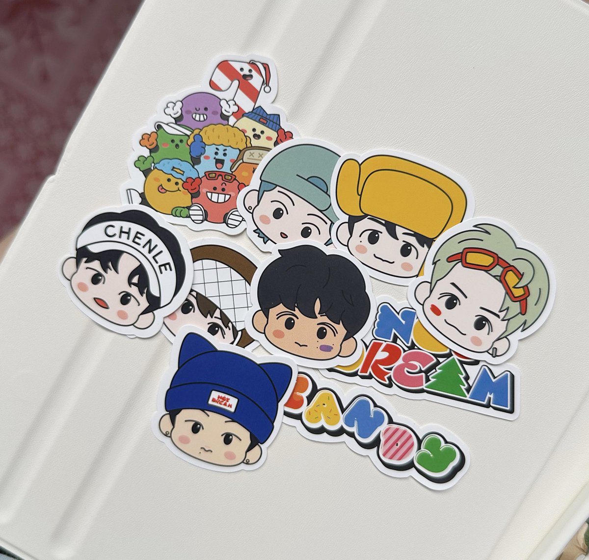 MamastoreC's tweet photo. 🍎 พร้อมส่ง MD Candy 🍎

— • Character sticker ฿ 150
— •Acrylic keyring ฿ 150

🪪 ราคารวมส่ง (ems +30)

✊🏻 สนใจก๊อกเดม / เมนชั่นได้เลยค่ะ 

#ตลาดนัดnct #ตลาดนัดnctdream 🙇‍♀️💖 https://t.co/YNTkMxhg0F