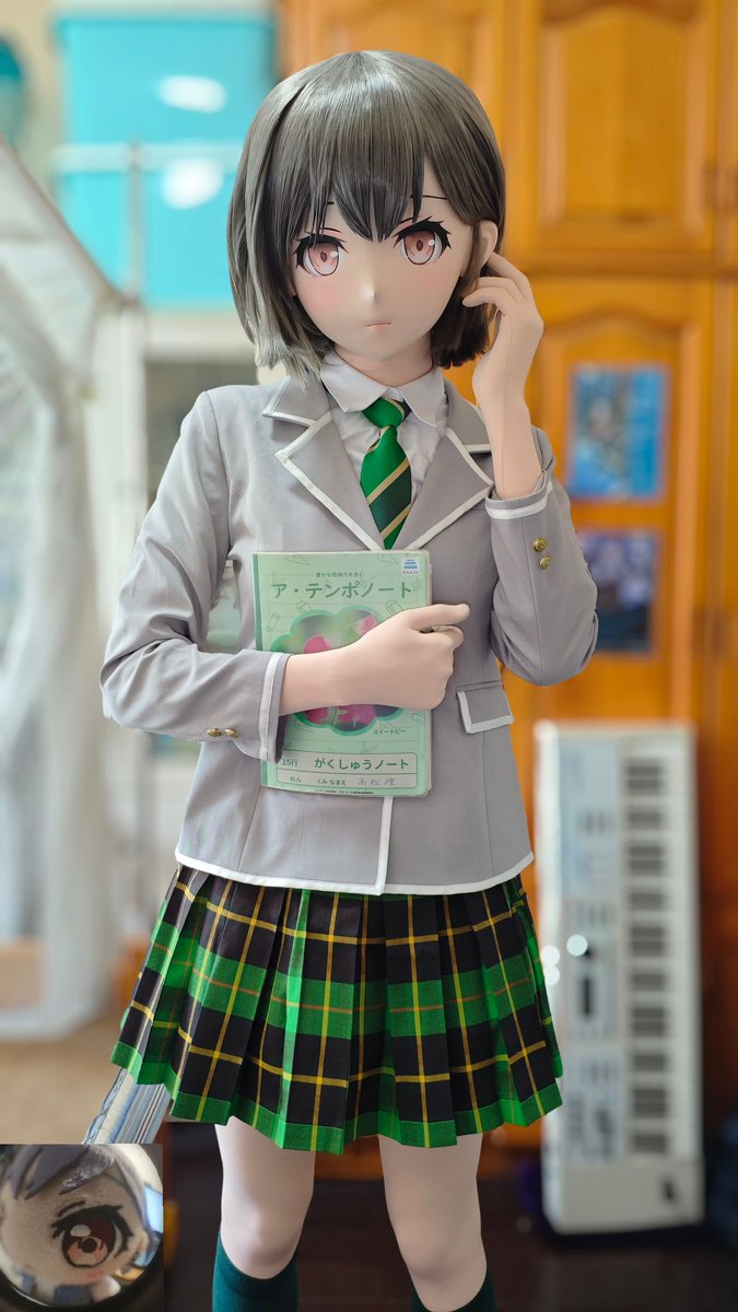 高松燈…です...よろしく…