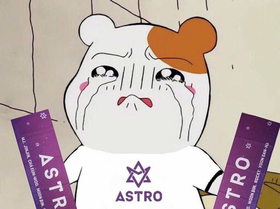 springddana's tweet photo. Me right now: https://t.co/E6Ts1qMJDv