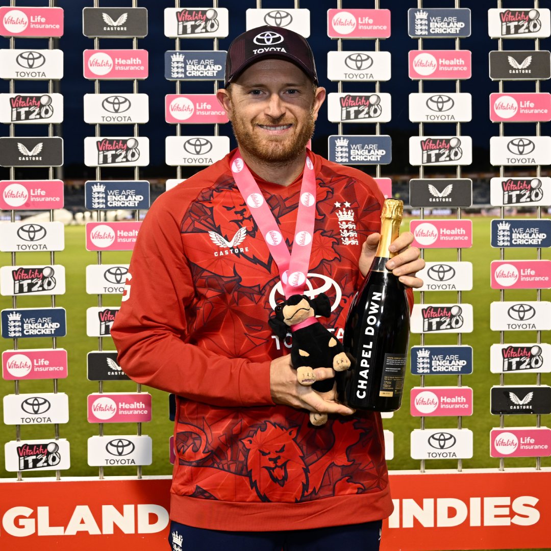First home IT20 for eight years 🏡

No problem for Daws 😎

He took 4-20 and won Player of the Match on his return to the England side against West Indies last night ⭐⭐⭐⭐