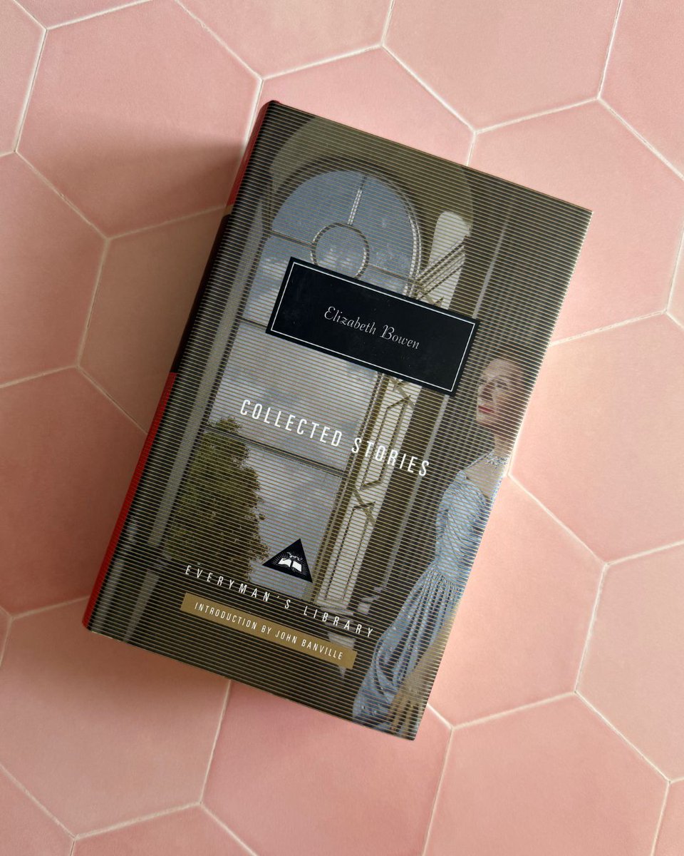 Elizabeth Bowen was born on this day  in Dublin in 1899. 

The Collected Stories features 79 stories written over the course of four decades and, in his introduction to this edition, John Banville calls her ‘the supreme genius of her time’.  

buff.ly/i0gj6Xc