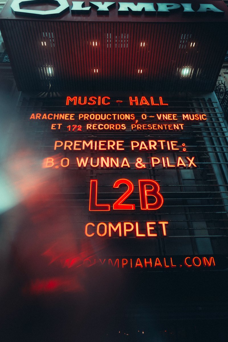 Il y a des gens ici qui ont vécu le concert de <a href="/l2b_gang/">NOUVEL ALBUM NÉS POUR BRILLER DISPONIBLE</a>  et la victoire du PSG la même soirée  ⭕🔴🔵 

📸 <a href="/toulstouille/">Matthis</a>