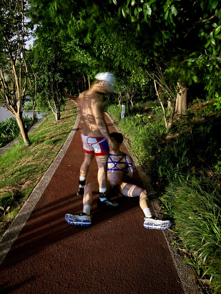 MarsKing tweet media