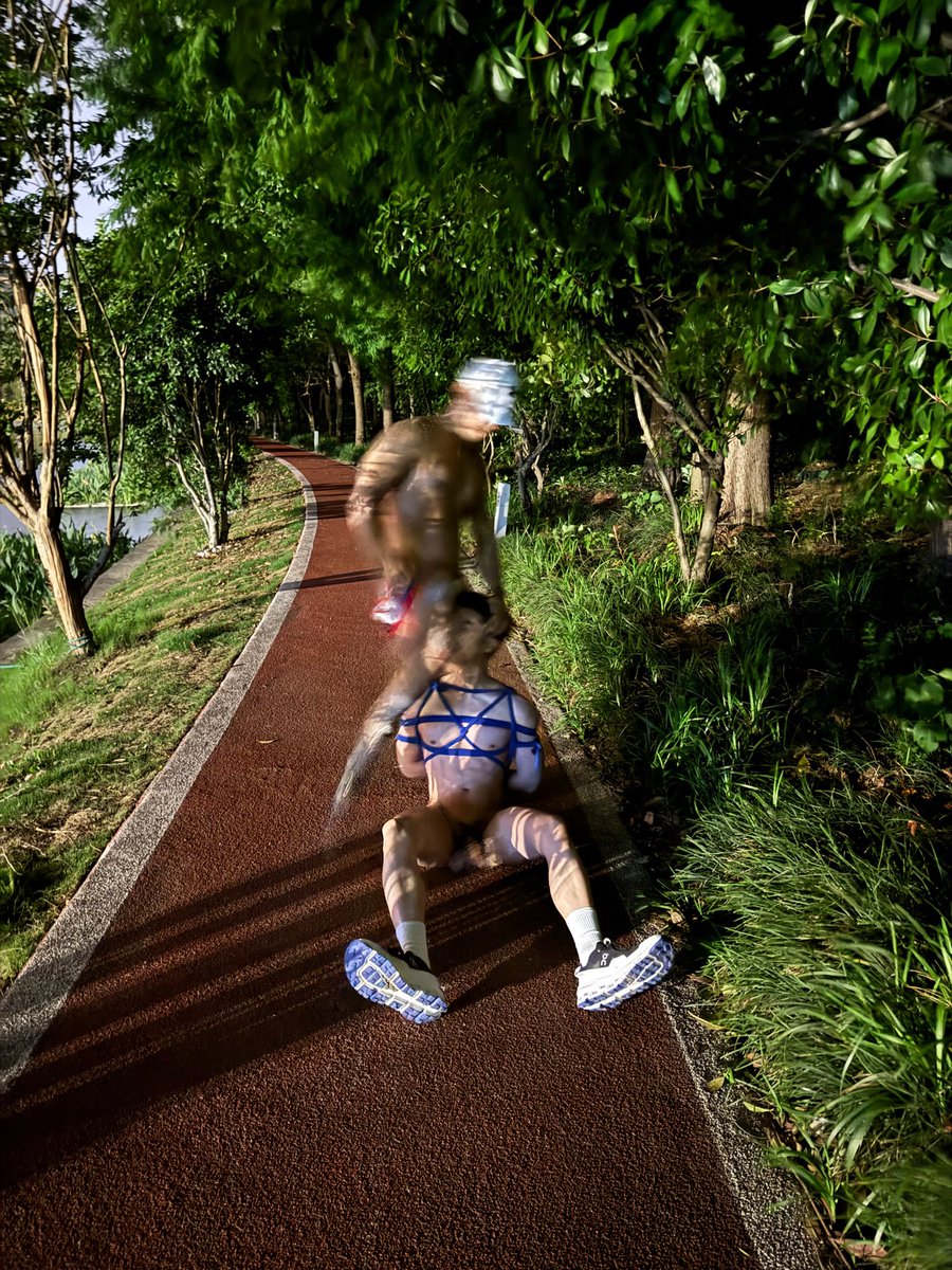 MarsKing tweet media