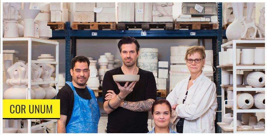 Cor Unum maakt met hoofd, hart en ziel keramische producten, niet voor geld, macht of status, maar uit liefde voor het ambacht.

Uw steun / donatie is van harte welkom
--> …ertogenbosch.lokalegoededoelengids.nl/goede-doelen/c…

STEUN LOKAAL!