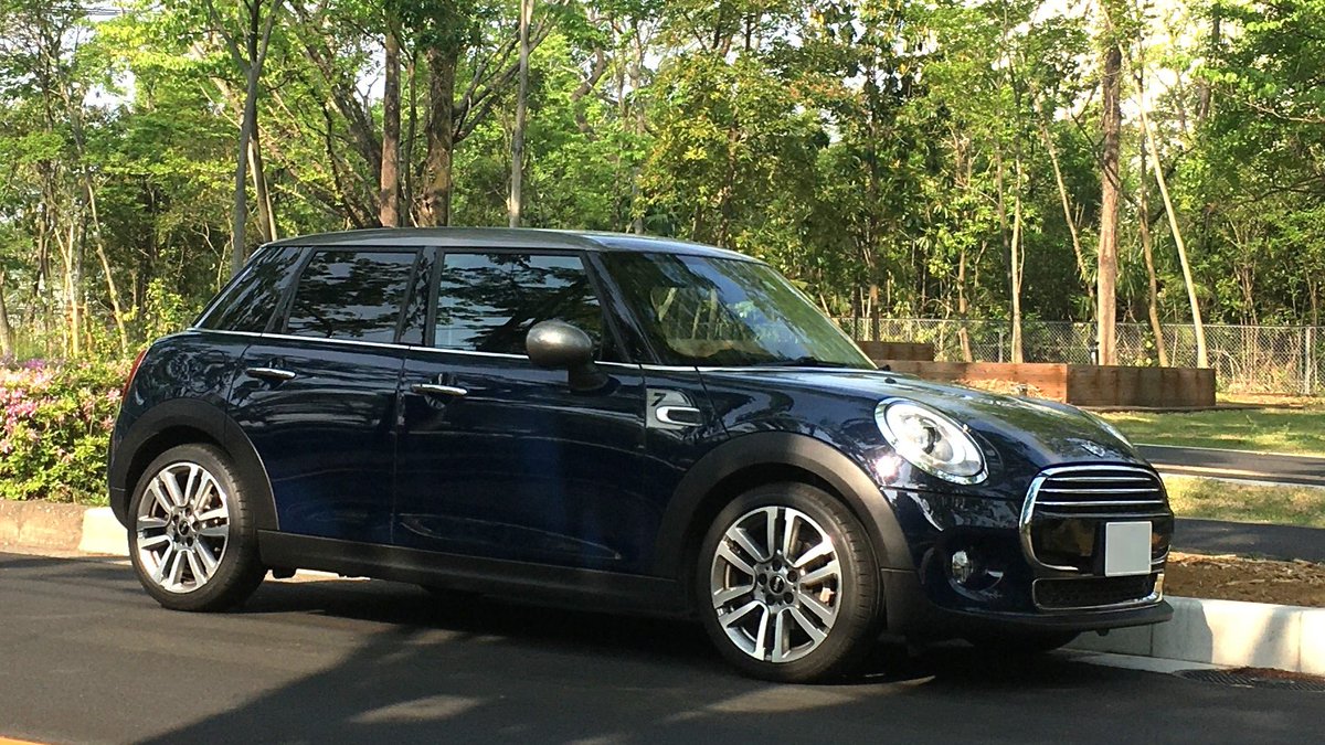mini_cooper_7's tweet photo. ミニークーパー7
#車好きな人と繋がりたい
#minicooper #minicooper7 
#ミニクーパー #ミニクパー7 https://t.co/fhWdb25eOq