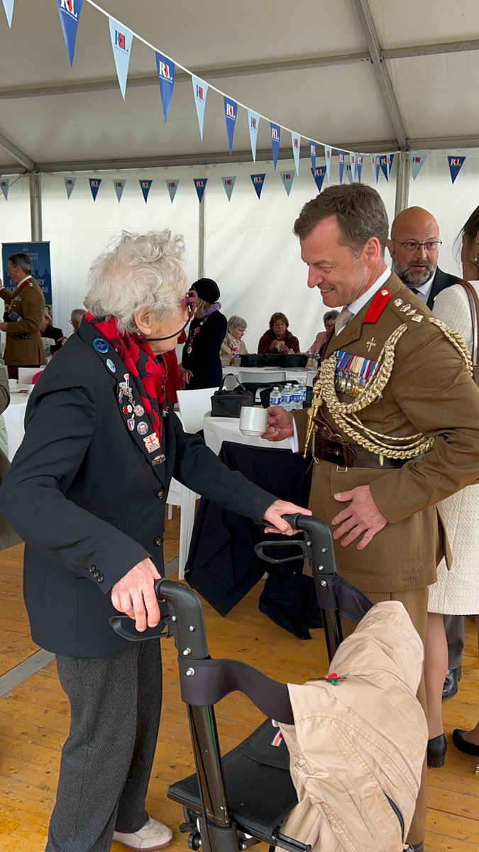 UK Defence in France (@ukdefencefrance) on Twitter photo After the Commemoration Ceremony in <a href="/BayeuxOfficiel/">Ville de Bayeux</a> Cemetery yesterday afternoon, Team British Defence Staff Paris met with veterans to listen to their stories of courage and bravery and thank them for their service to their country🇬🇧
#DDay #DDay81 After the Commemoration Ceremony in <a href="/BayeuxOfficiel/">Ville de Bayeux</a> Cemetery yesterday afternoon, Team British Defence Staff Paris met with veterans to listen to their stories of courage and bravery and thank them for their service to their country🇬🇧
#DDay #DDay81