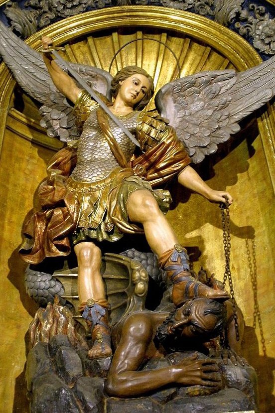 SAN MIGUEL ARCÁNGEL, defiéndenos en la batalla,
Sé nuestro amparo contra la perversidad y acechanzas del demonio.
Que Dios manifieste sobre él su poder, es nuestra humilde súplica. 
Y tú, oh Príncipe de la Milicia Celestial, con el poder que Dios te ha conferido, arroja al