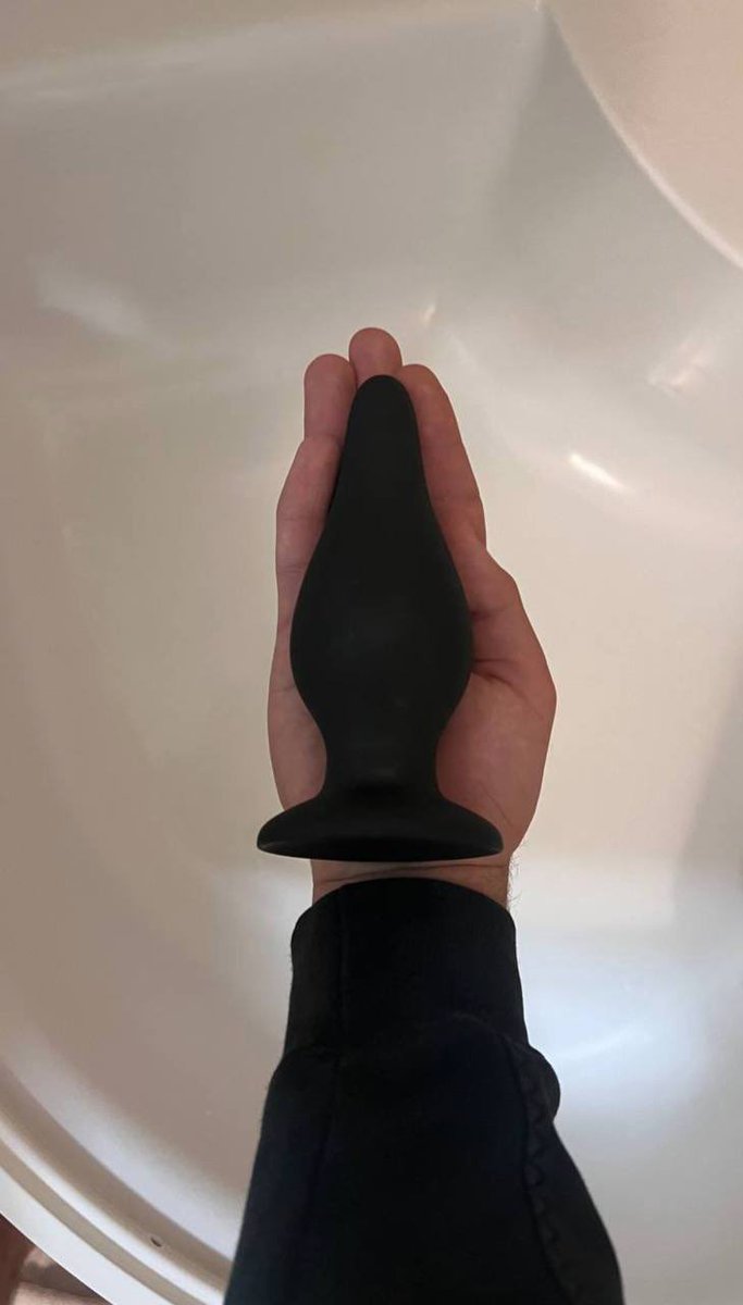 ggusername00's tweet photo. Just oversized https://t.co/EmQ3QmaR9q