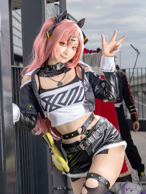 Twitterのコスプレ画像8