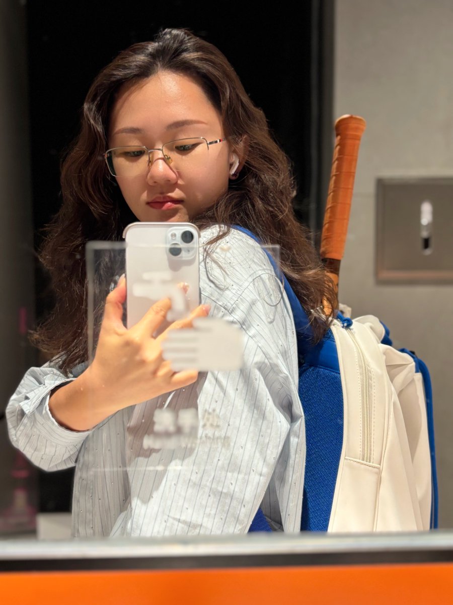 🌞周末有啥安排？ 除了盯盘，当然是不忘跟上@HTX_Molly 六爷健康的运动生活一起来健身啦～ 🏄走，全民健身！走起啦🏄 #火币全民健身大赛