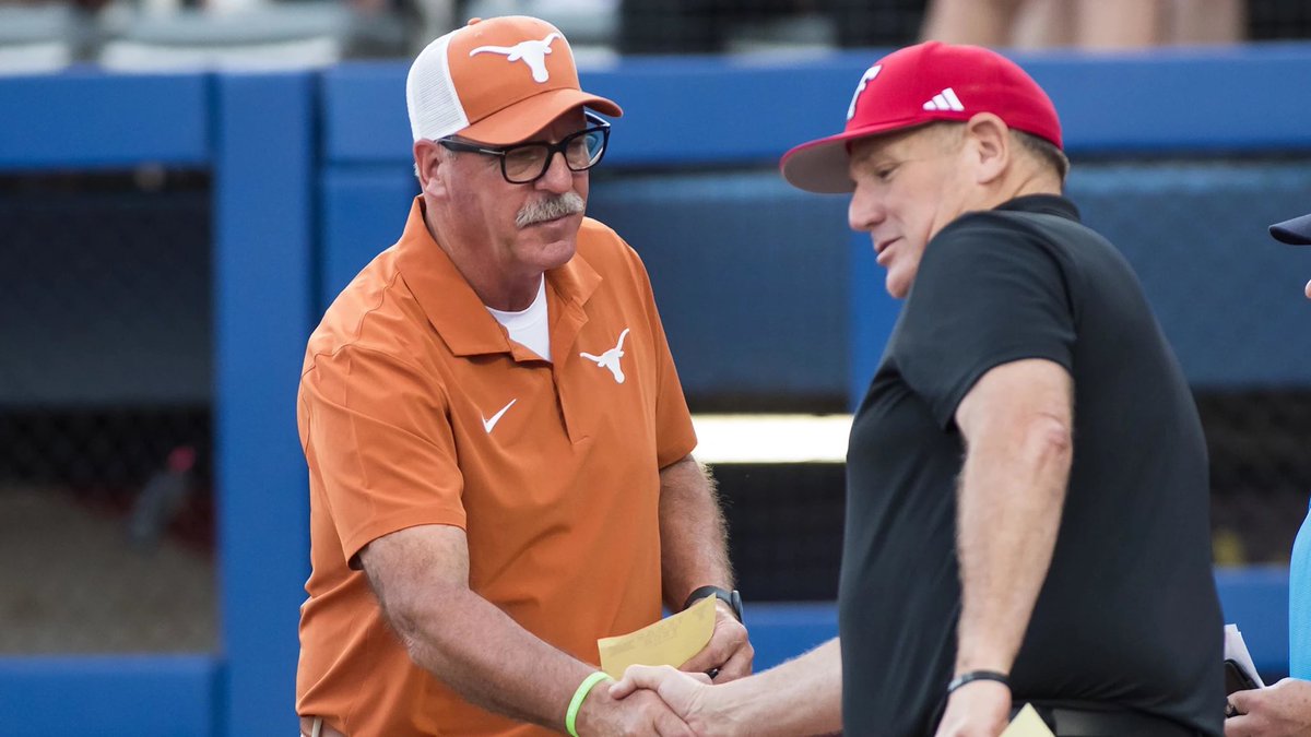 Hats off to <a href="/TexasCoachWhite/">Mike White</a> and <a href="/GerryGlasco/">Gerry Glasco</a> - two of the best and classiest coaches in women’s softball. #WCWS