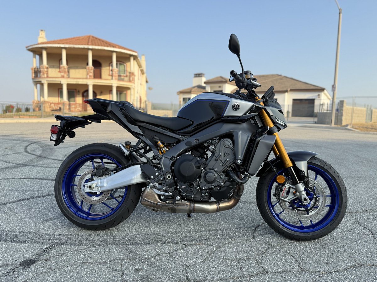 bakerXderek tweet media