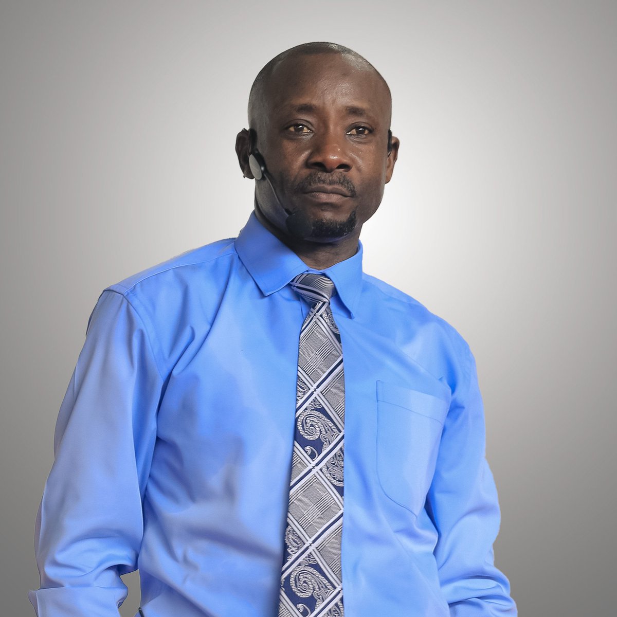 Kimya kingi kina kishindo usipite bila Kuonyesha upendo kwa Ngwwjima kama unamkubali