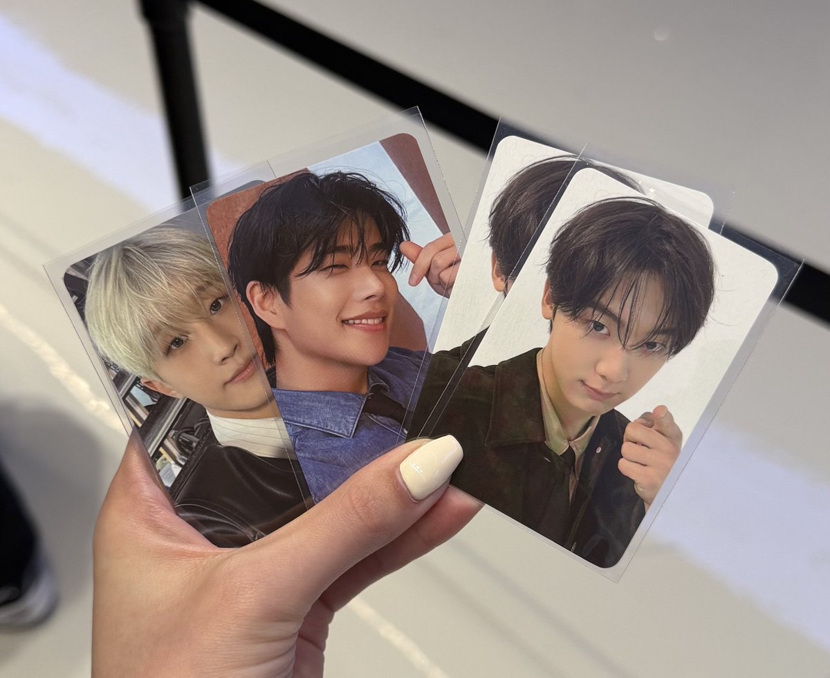 39_ppuppu's tweet photo. ASTRO 韓国 グッズ購入特典 トレカ

【求】ウヌ
【譲】MJ ジンジン サナ

現地での取引希望です
2日間とも現地にいますのでご連絡ください🙇🏻‍♀️ https://t.co/Xr3dO3olGs