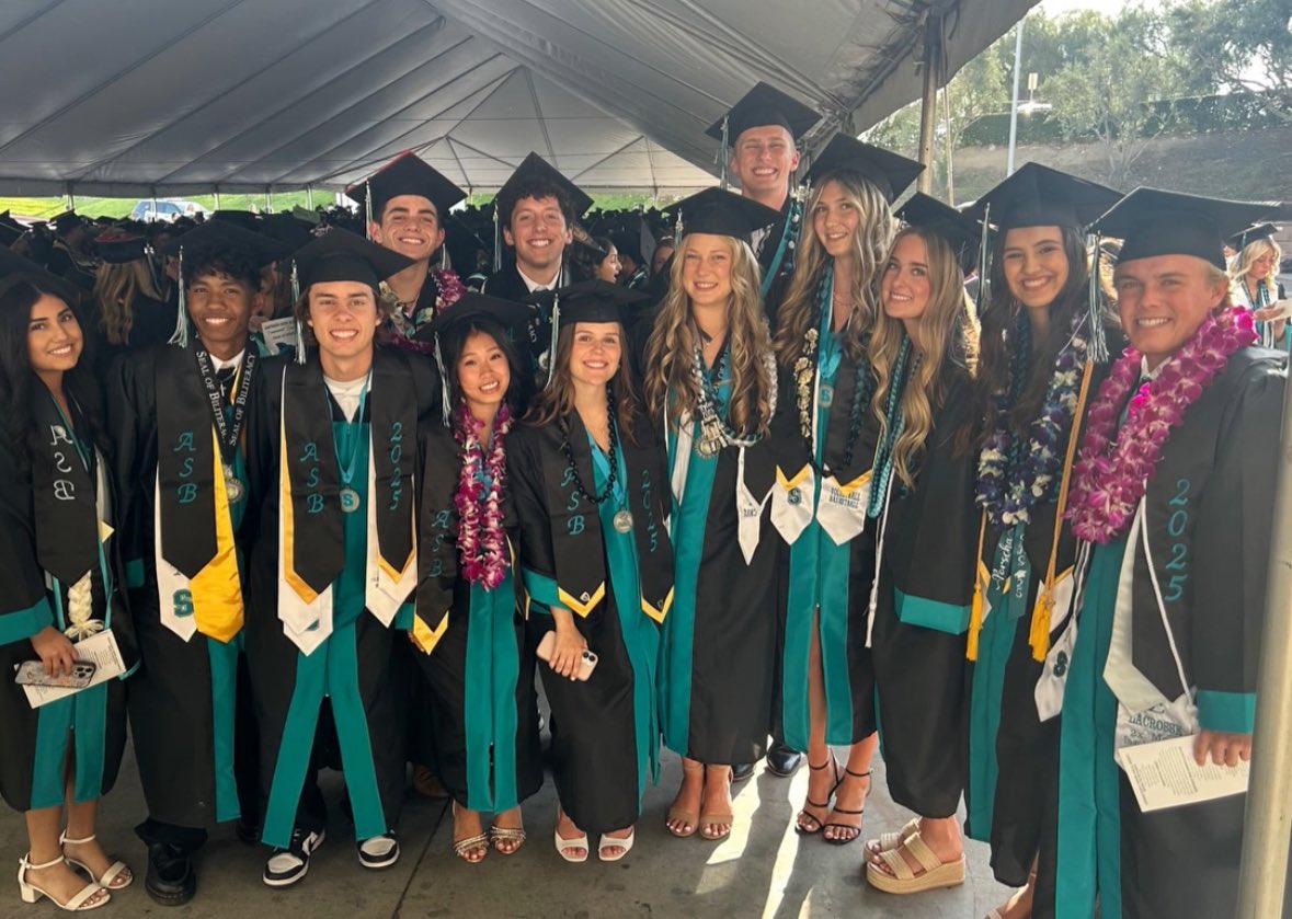 Bittersweet moment 💙 Congrats to our incredible TPUSA chapter leaders from San Juan Hills, Aliso Niguel, and Santiago! Watching you lead the fight for freedom this year was unforgettable. Here’s to what’s next 🇺🇸🔥 #TPUSA <a href="/charliekirk11/">Charlie Kirk</a>