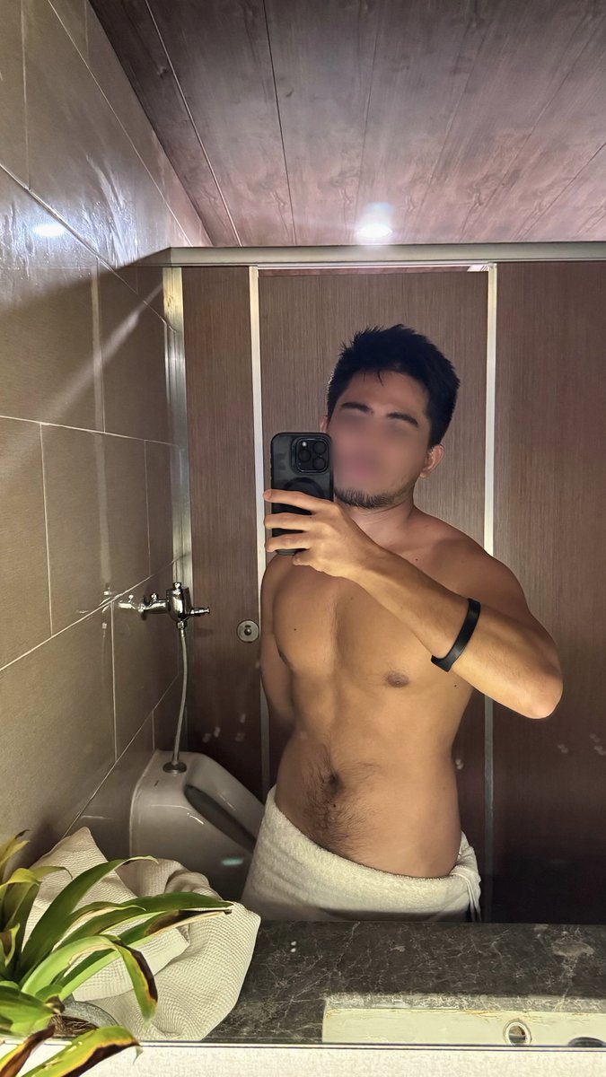 Maniniwala ka ba na madalas akong zero kapag pumupunta ng spa? 😆

Don’t forget to visit <a href="/27shawspa/">27SHAW</a> and T branch this long weekend dasarb mo mag relax 😌