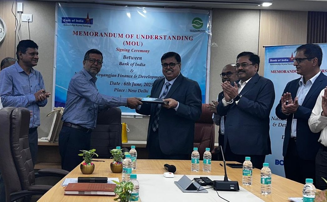 NDFDC (@ndfdcindia) on Twitter photo Empowering Divyangjan! <a href="/ndfdcindia/">NDFDC</a> signs MoU with <a href="/BankofIndia_IN/">Bank of India</a> on 6th June 2025 in Delhi to provide loans. With 5000+ branches across India, this partnership will boost inclusive growth & opportunities!
<a href="/socialpwds/">Divyang Empowerment</a> #Accessibility #FinancialInclusion #Empowerment Empowering Divyangjan! <a href="/ndfdcindia/">NDFDC</a> signs MoU with <a href="/BankofIndia_IN/">Bank of India</a> on 6th June 2025 in Delhi to provide loans. With 5000+ branches across India, this partnership will boost inclusive growth & opportunities!
<a href="/socialpwds/">Divyang Empowerment</a> #Accessibility #FinancialInclusion #Empowerment