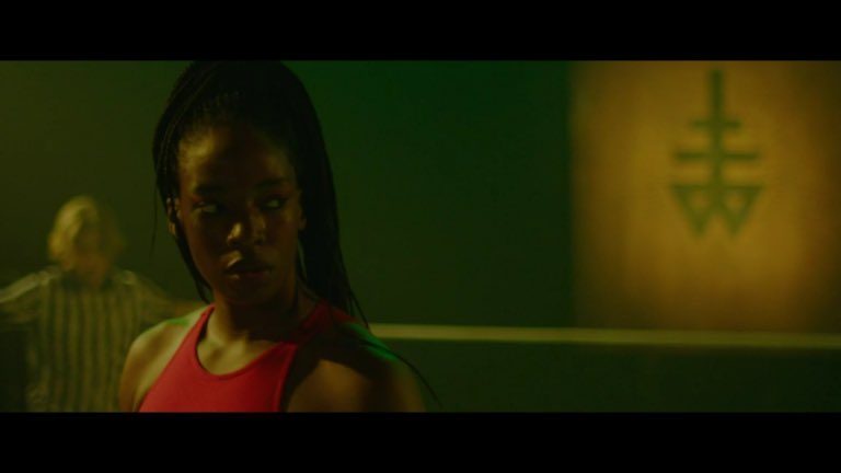 This movie is seriously entertaining as fuck. Nice choice!! 🤘💀 <a href="/kinky_horror/">Diana “Darcy the Mail Ghoul” Prince 🎃💌</a> !
#DarkMatch

#TheLastDriveIn <a href="/therealjoebob/">Joe Bob Briggs</a>