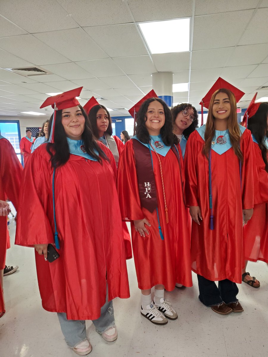 Sandy Morales π±π· (@smorales_res) on Twitter photo .
π©βππ¨βπ From little learners to proud seniors! Today our Robert Rojas Elementary Campus welcomed back former students, now Socorro High School graduates, ready to take on the world. π#TeamSISD <a href="/SocorroISD/">Socorro ISD</a>
<a href="/CoachGalindo_/">Arturo Galindo</a> <a href="/SISD_ES/">Jennifer Trejo</a> <a href="/DArteaga_RES/">David Arteaga</a> <a href="/SBaezMorale_RES/">Sonia Baez-Morales</a> <a href="/MarkGeneHunt1/">Marky Markβ€π€πππππ€</a> .
π©βππ¨βπ From little learners to proud seniors! Today our Robert Rojas Elementary Campus welcomed back former students, now Socorro High School graduates, ready to take on the world. π#TeamSISD <a href="/SocorroISD/">Socorro ISD</a>
<a href="/CoachGalindo_/">Arturo Galindo</a> <a href="/SISD_ES/">Jennifer Trejo</a> <a href="/DArteaga_RES/">David Arteaga</a> <a href="/SBaezMorale_RES/">Sonia Baez-Morales</a> <a href="/MarkGeneHunt1/">Marky Markβ€π€πππππ€</a>