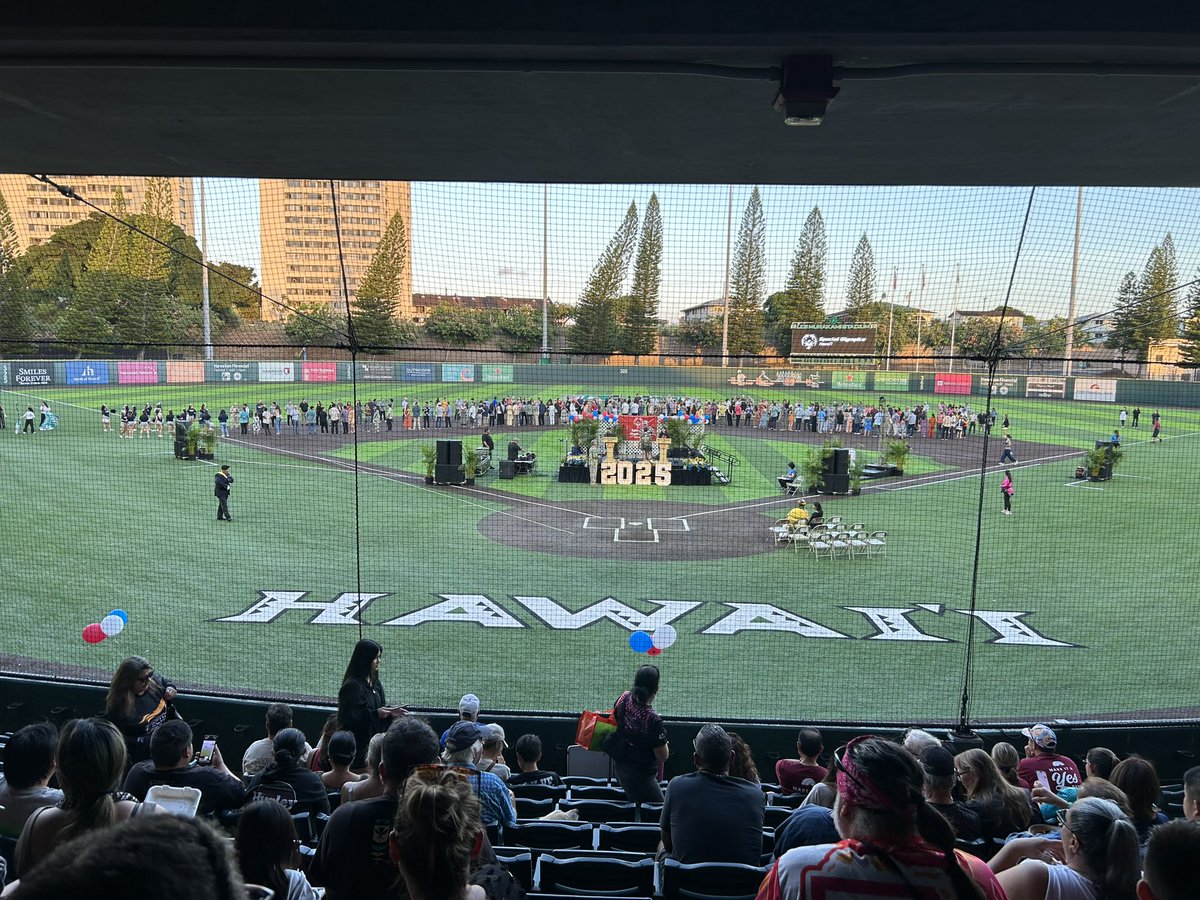 Excited for another first for our team! Proud to partner with Special Olympics Hawai’i to bring you streaming coverage of the Opening Ceremonies ✨

WATCH: youtube.com/live/hw35ETDsR…

<a href="/HIsportsradio/">Hawai'i Sports Radio</a>