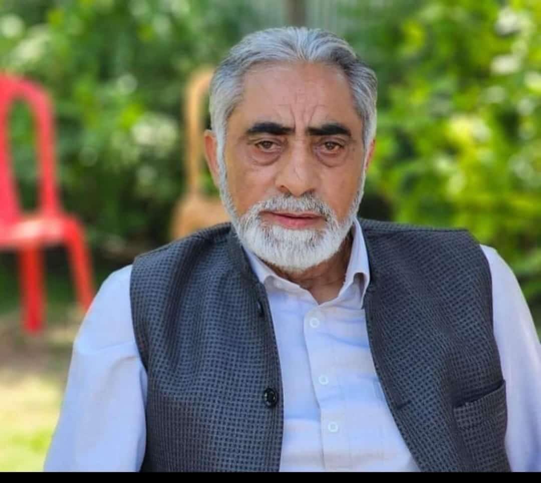 🌙 Eid-ul-Adha Mubarak! 🌙
On this sacred occasion of Eid-ul-Adha, Ghulam Nabi <a href="/LoneHanjura/">Ghulam Nabi Lone Hanjura</a> ,former Cabinet Minister and former MLA, extend heartfelt greetings to all. May this festival of sacrifice inspire us to uphold the values of compassion, unity, and sacrifice.