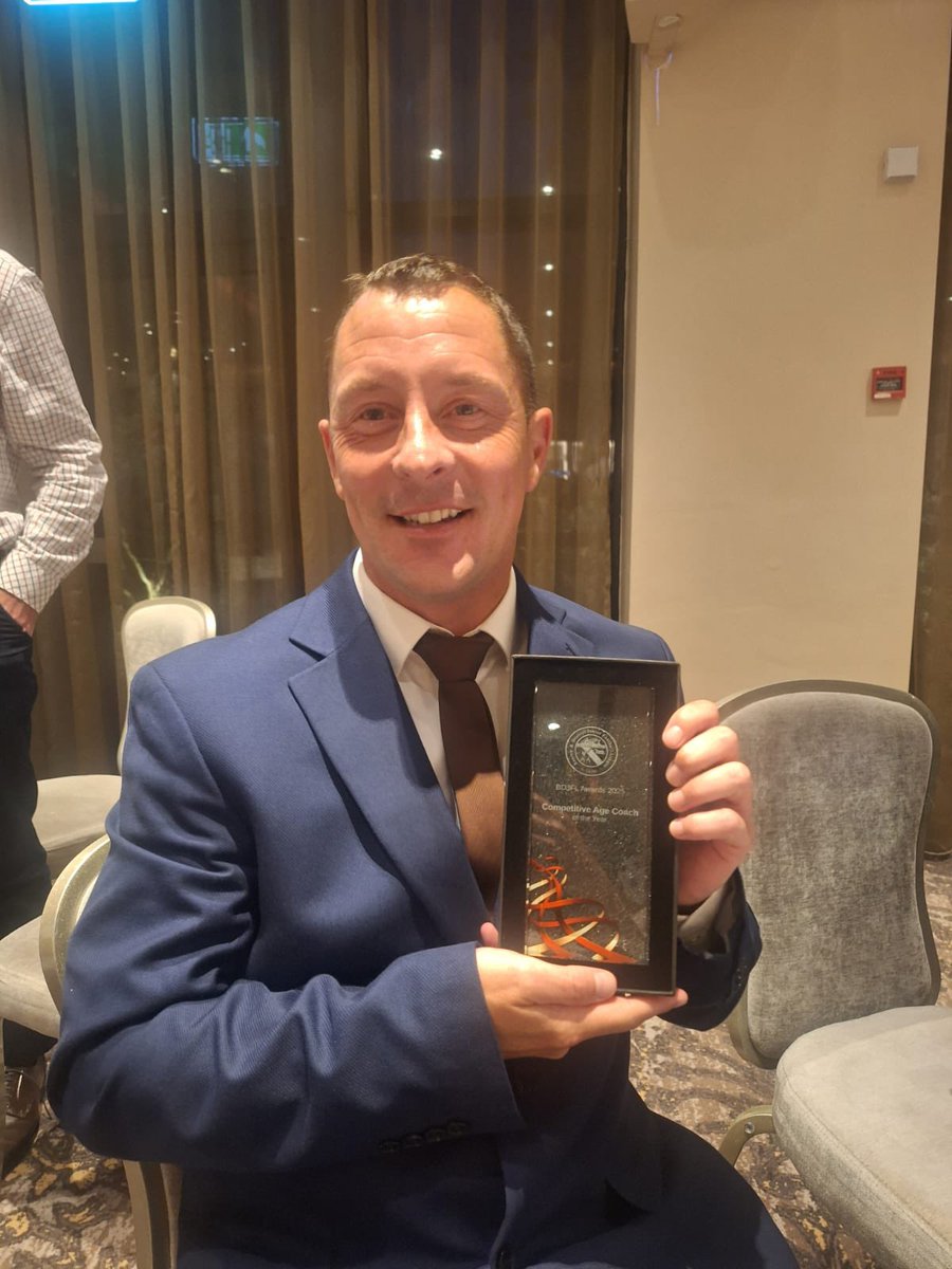 Huge well done to Junior Secretary and u14 coach who was named the competetative coach of the year last night at the Barrow &amp; District Junior football league awards evening. Well deserved 

#orangearntwe 🍊🍊🍊