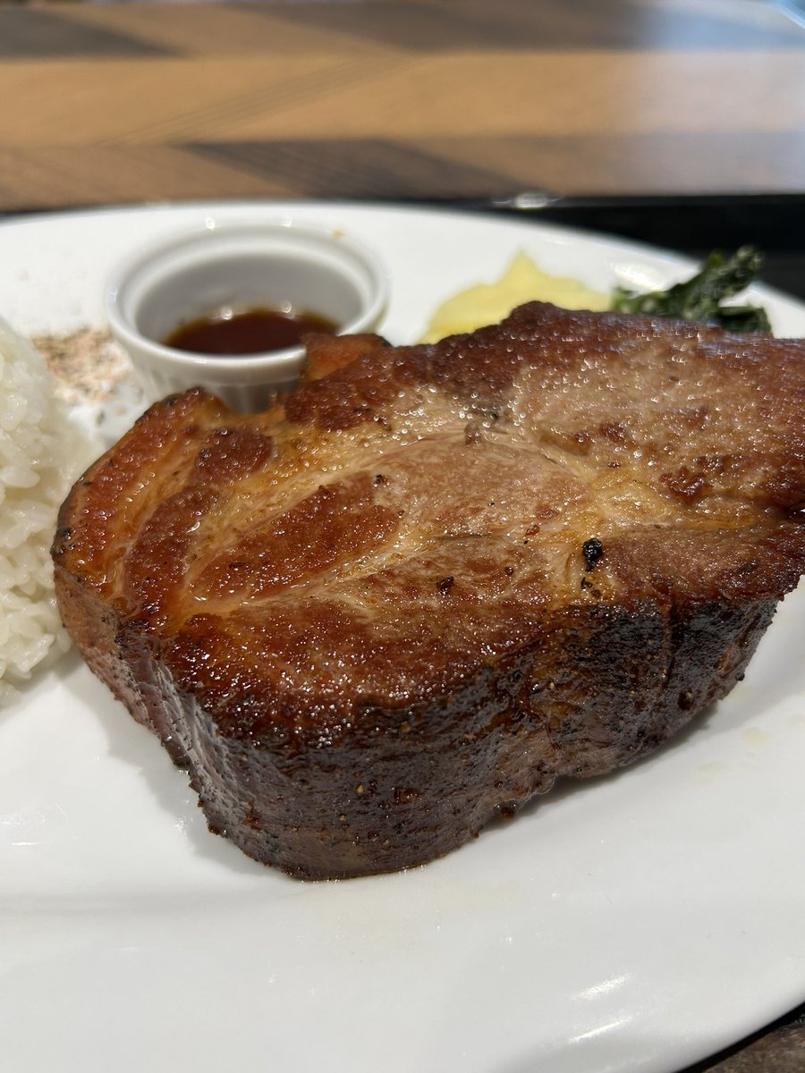 6月7日土曜日

今日のお昼はマロリーポークステーキ

富士山をいただきました😋👍

やわらかくて大変美味でした。

また行きたいと思います😁