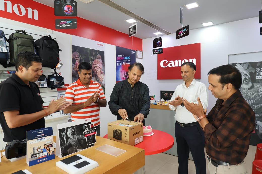 Odia Culture (@odiaculture) on Twitter photo Pleased to share a personal update about my new toy 😁. I received my new Canon Cinema EOS #C80 camera. It was the first piece to be delivered in Odisha, so the <a href="/Canon_India/">CANON India</a> Bhubaneswar team did some cake cutting. This camera can shoot in 6K raw and is Netflix approved. In Pleased to share a personal update about my new toy 😁. I received my new Canon Cinema EOS #C80 camera. It was the first piece to be delivered in Odisha, so the <a href="/Canon_India/">CANON India</a> Bhubaneswar team did some cake cutting. This camera can shoot in 6K raw and is Netflix approved. In