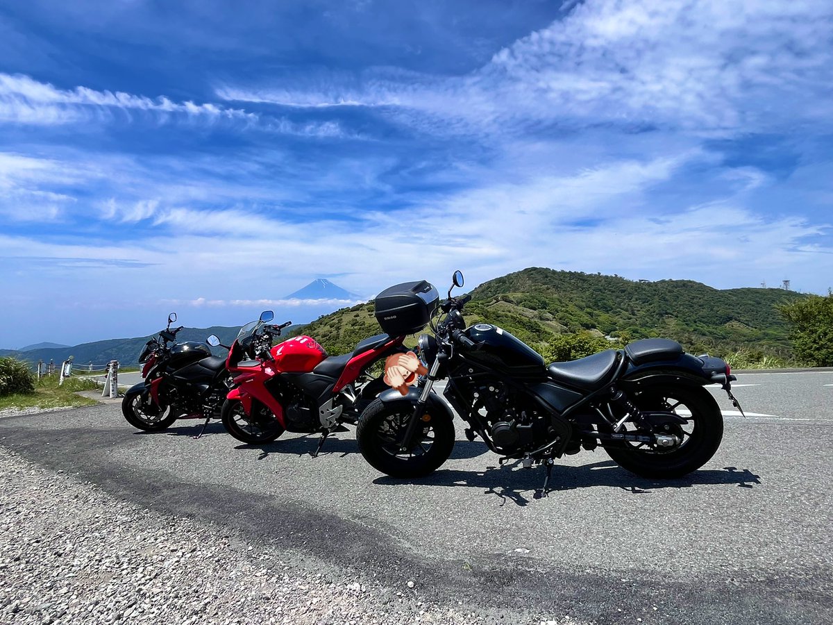 mitarou_bike's tweet photo. 西伊豆スカイライン🏍🏍🏍³₃
#バイク #ツーリング #西伊豆スカイライン https://t.co/6RB0yNGx1Y