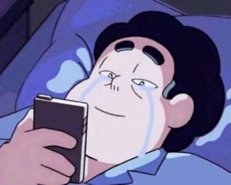 me looking at my old pics when life was good and i'm not stressed