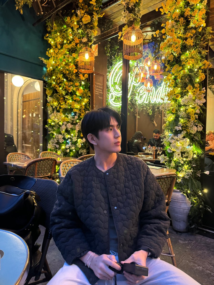Sea_tawinan's tweet photo. 🖤 https://t.co/VCKjuwkmEz