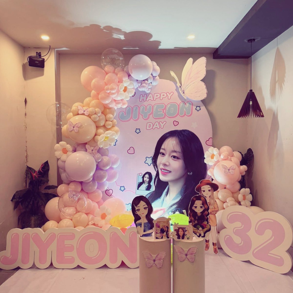 Parkdino.Com - Jiyeon's Vietnamese Supporters tweet media