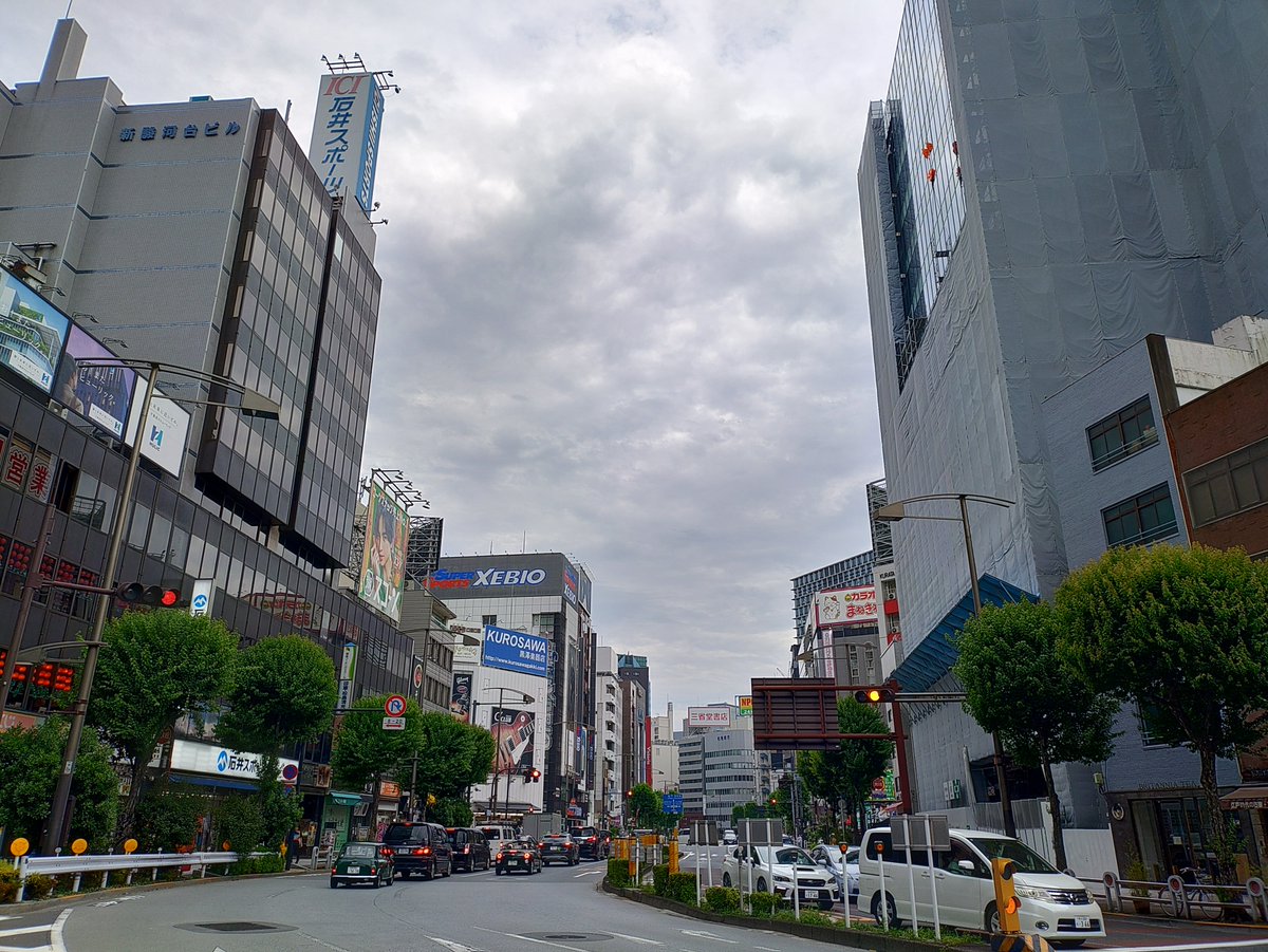 Tsui_Bass's tweet image. 所用で出掛けるついでにウォーキング中。

やっぱりここには寄るよね。

#diskUnion