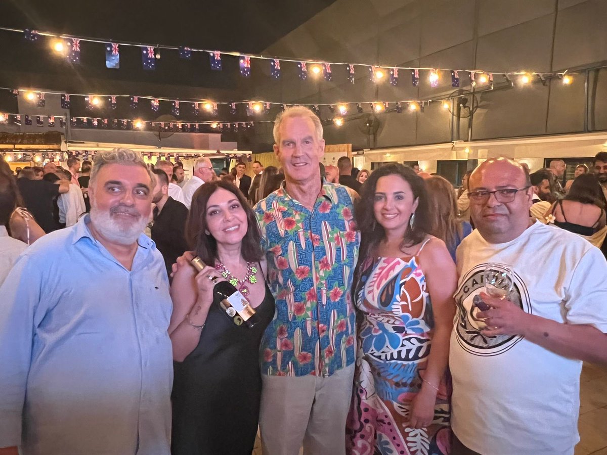 domainewardy's tweet photo. Celebrating Australia Day @loftbysportingclub 

Domaine Wardy - Bottled Harmony 
.
#domainewardy #bottledharmony #wine #sustainablewine #veganwine #awardwinningwine #finewine #premiumwine #lebanesewine #sportingclub #beirut #lebanon #australiaday #familybusiness #drinkresponsibly https://t.co/27Ar0lGUAe