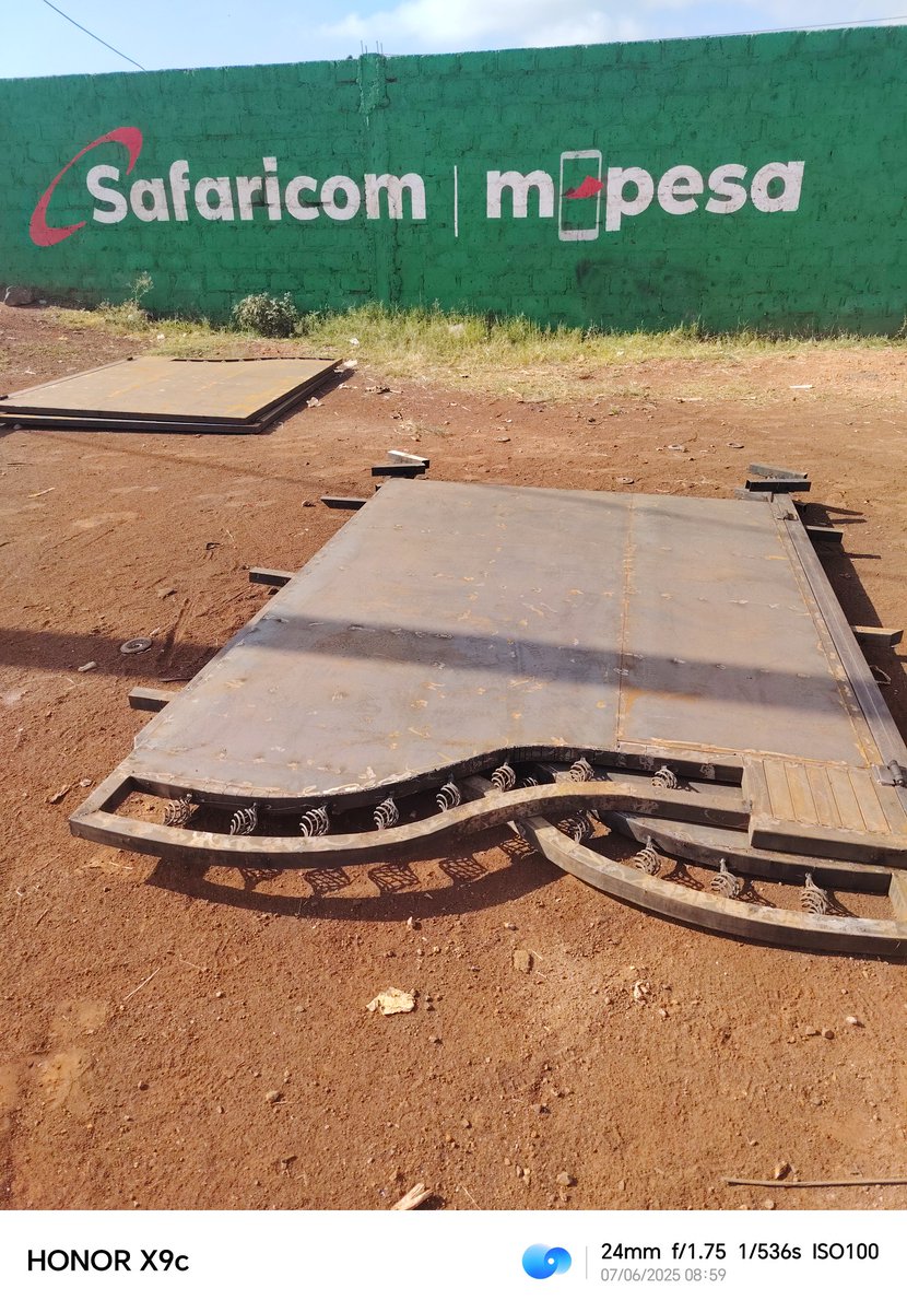 Good morning, swing gate in progress. For gates designs click the link below #
chumafinest.co.ke/gate-fabricati…