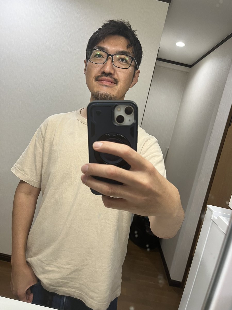 最近、走り始めたので肌が焼けてきた