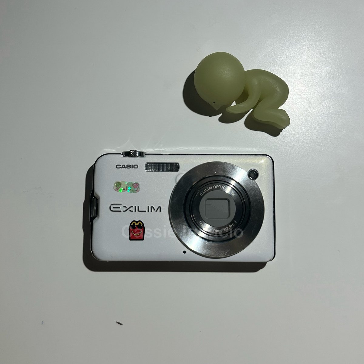 fromcaye's tweet photo. @urziya8 Have this! 6k (nego) (sample photos w/ no flash) https://t.co/Voscjt7Cao