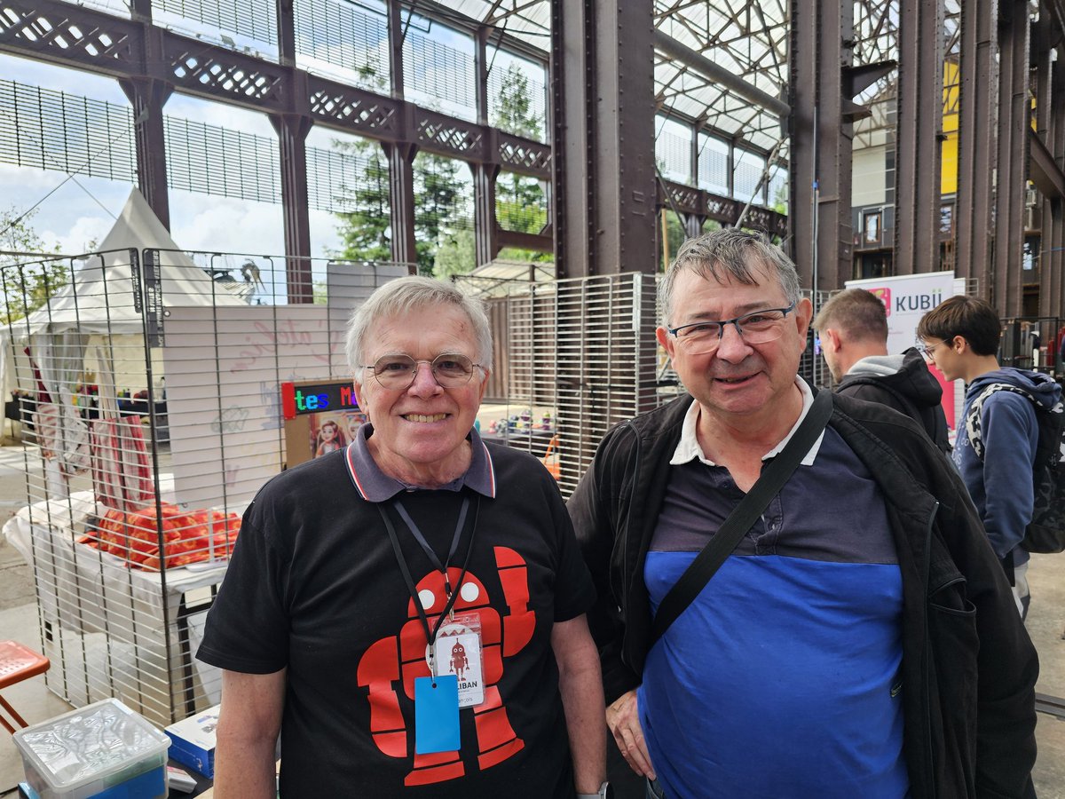 Depuis le temps qu'on se rate sur les salons ! On a enfin pu faire une rencontre #IRL avec <a href="/kermith72/">Eric Coquard</a> Eric et discuter un bon moment 👍🙂