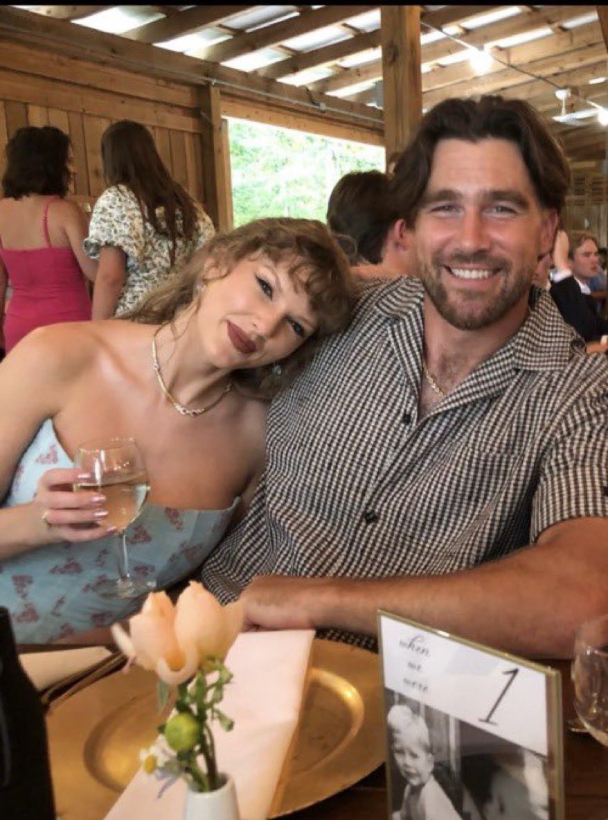 you simply can’t make this shit up. they look SO good together