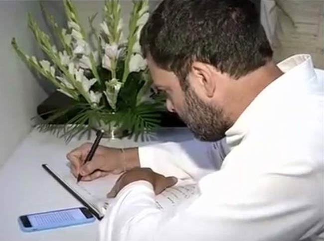 You cannot even write a simple condolence message on your own; you were caught copying it  from the phone, and you want us to believe that you wrote this article.
Hahahahahahahahahahahaha 
😂😂😂😂😂😂😂😂😂😂😂😂