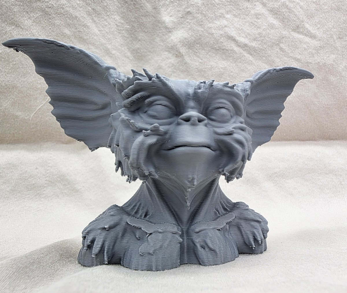 😍 I have a love for #fantasy #creatures and #monsters! 😈 I also have a set of skills that turns junk AI into great models! 🤓 Get all my stuff free on #makerworld 
Follow me here-> makerworld.com/en/@overthinker <a href="/BambulabGlobal/">Bambu Lab</a>  #3dprinting #3dmodeling #miniatures #dnd #aiart #figures