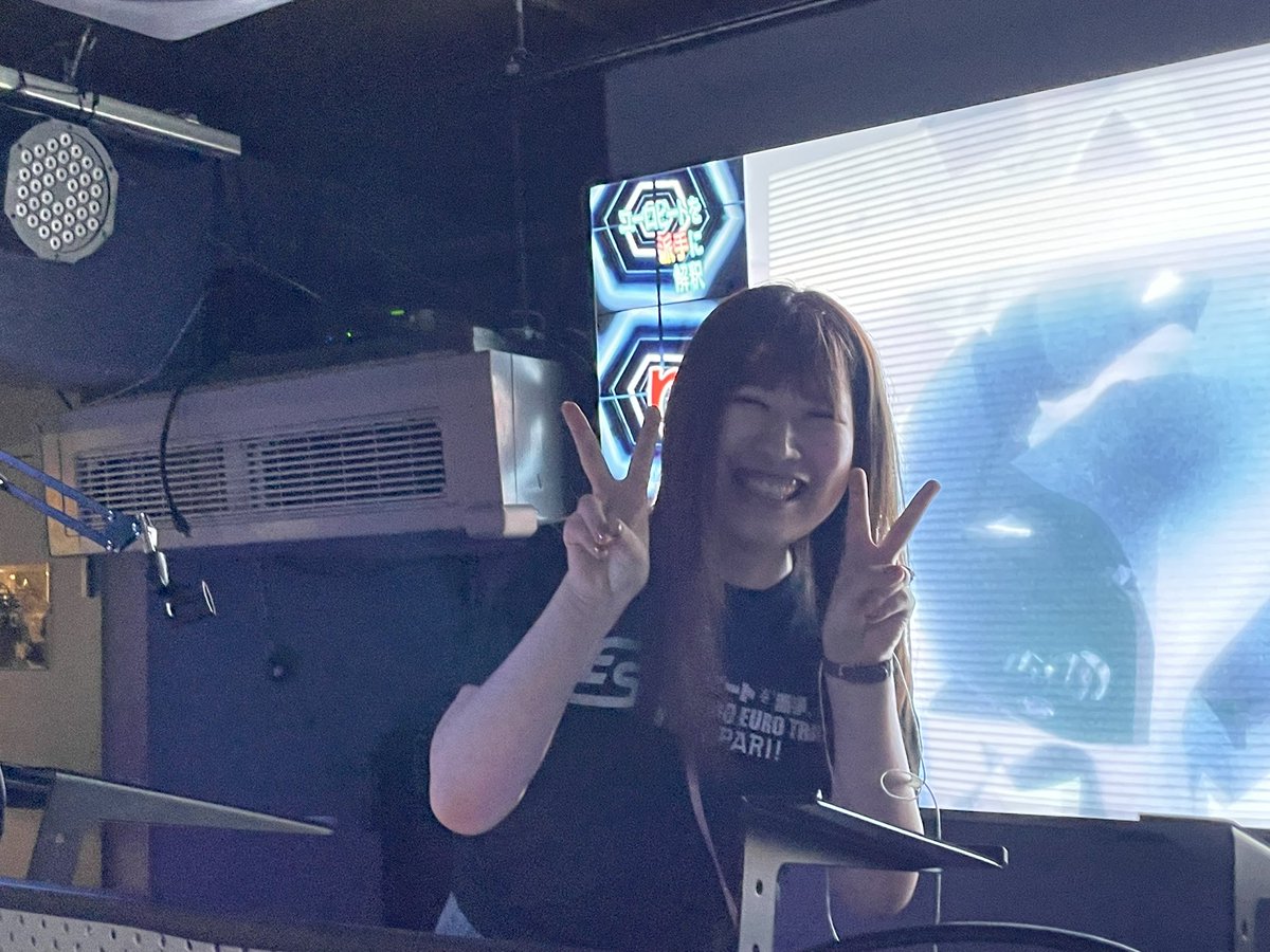 次は #派手ユーロ より、りんごさん！やったれー！ #ユロサミ