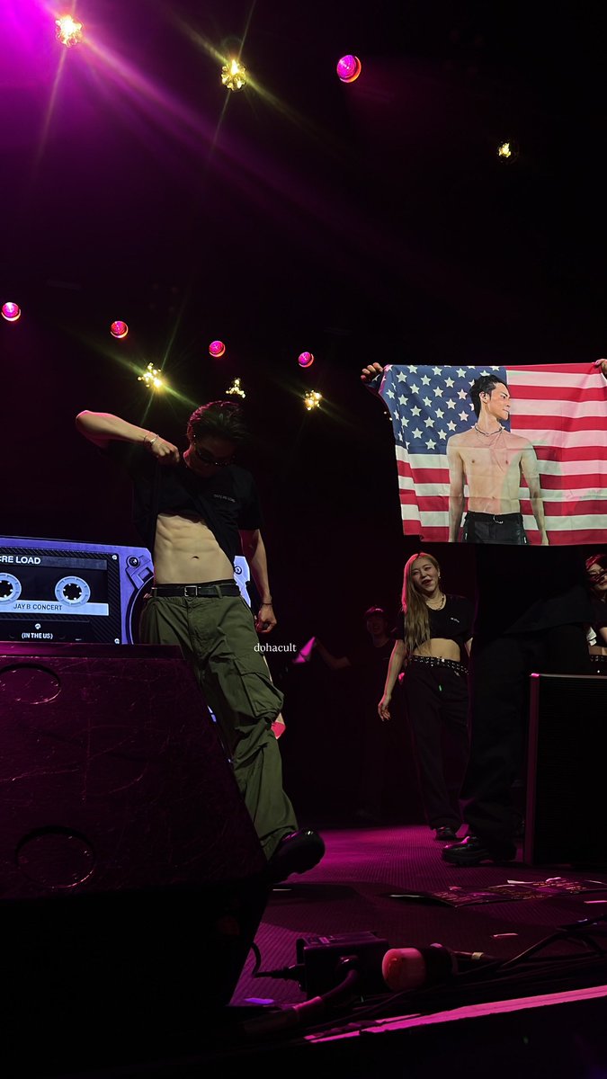 ty to whoever brought this 😋
#JAYB #JAYB_TapeReload #JayB_TapeReLoad_US_SF